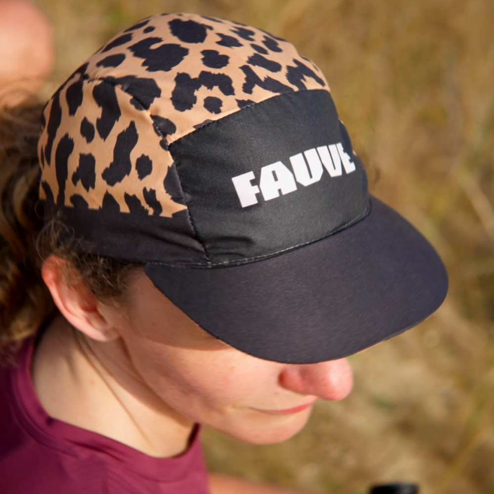 fauve1 casquette run léopard ultra légère running course a pied