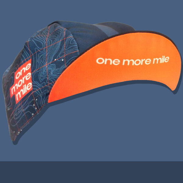 casquette velo bleu gravel sentier topographie