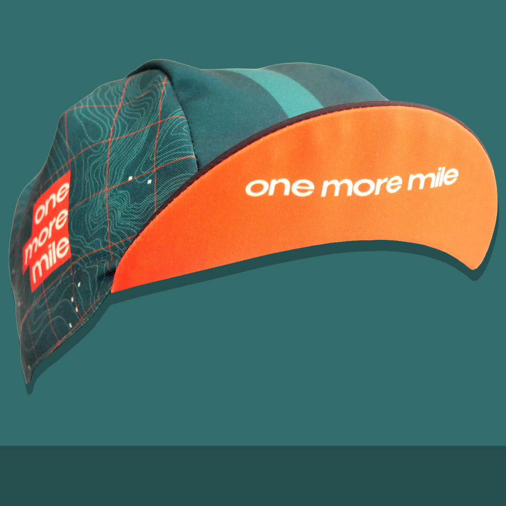 cycling-hat-one-more-mile-green-peak casquette velo vert gravel sentier topographie