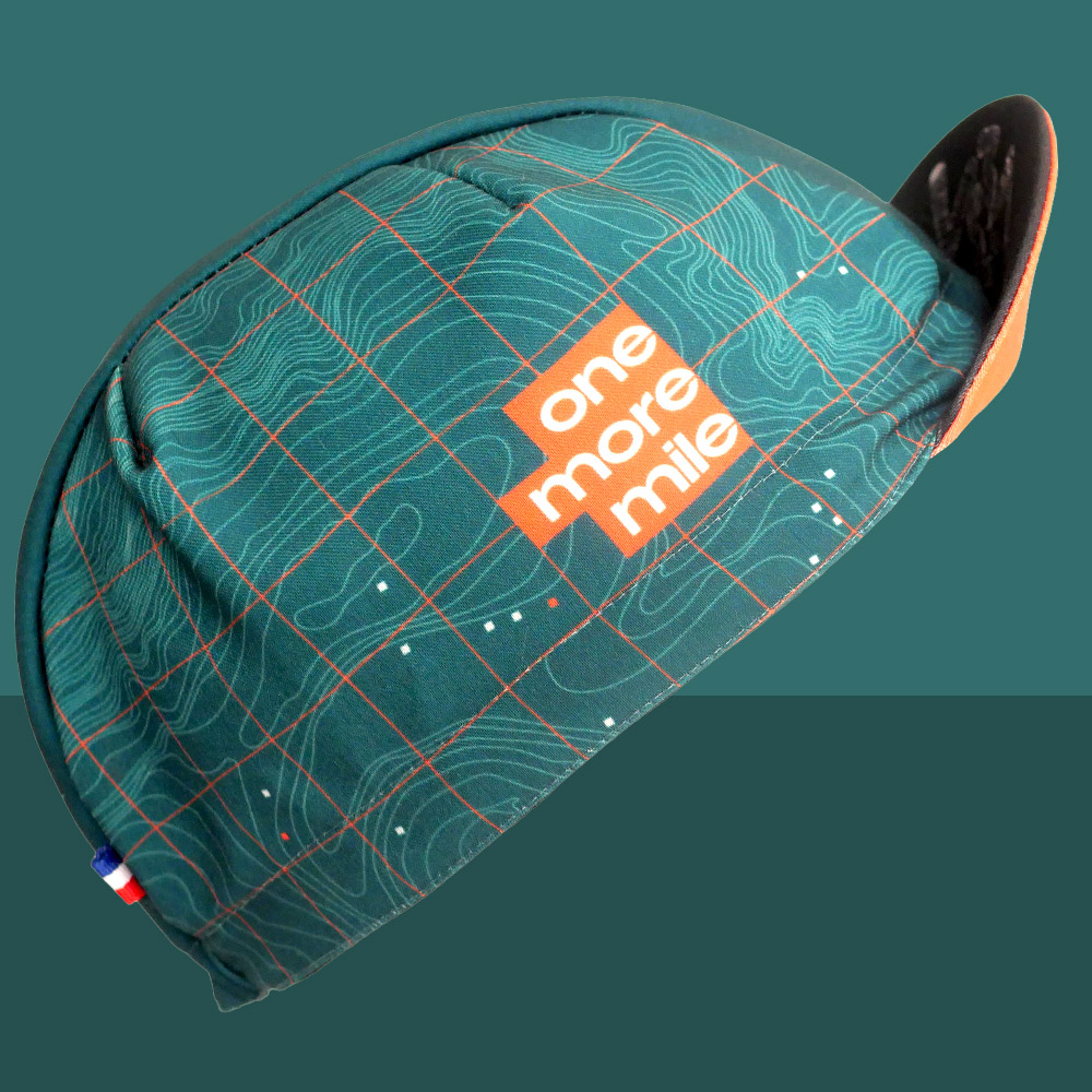 cycling-hat-one-more-mile-green-right casquette velo vert gravel sentier topographie