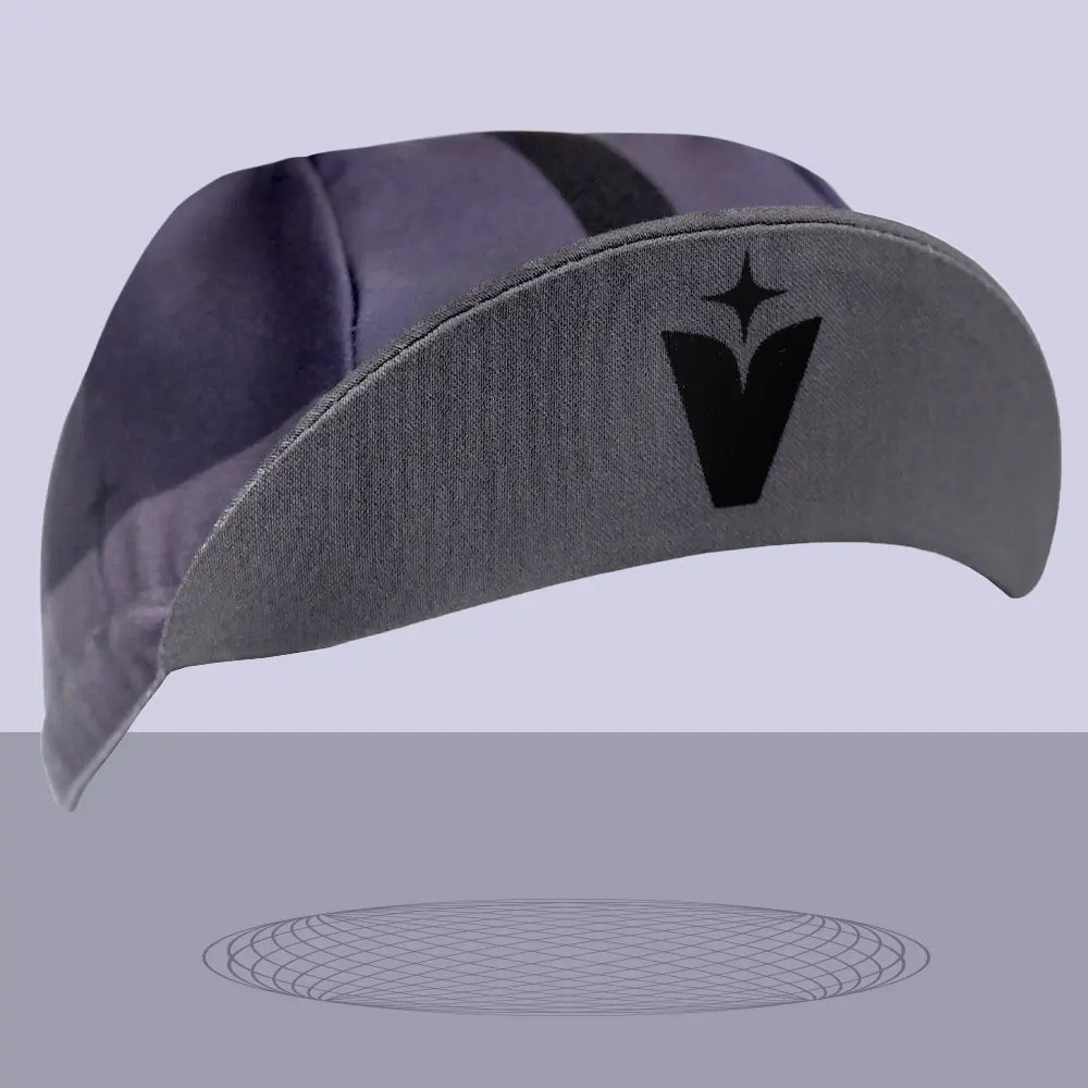 casquette-velo-bleu-main casquette velo bleu